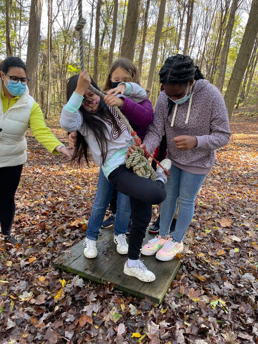 SyracuseAcademy's tweet photo. #SASCS #6thGrade Atoms never stop exploring especially when its a #FieldTrip to @OrendaSprings! #SASAtoms participated in the #ExperientailLearning challenges such as the #HighRopes &amp; #LowRopes courses. More pictures on FB!
.
@dfrankny @Ninacharters @CharterEmpire @nycharterassoc https://t.co/dUafZDQxtN