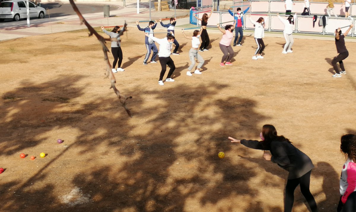 ulaboral's tweet photo. @ulaboral participa en#ACTIVEHACKINGCLM Consejería de Educación Cultura y Deportes
@gobjccm @DGobiernoCLM @educajccm @culturagob @culturaenclm
Hacemos deporte en la calle 💚🌿
#activehacking #activehackingclm #beactiveclm #beactive https://t.co/lStJmAYMH1