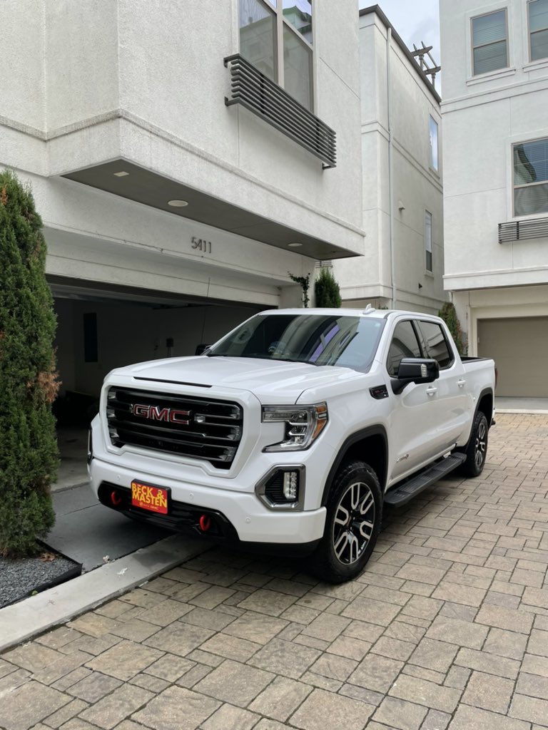 Steezen24's tweet photo. My truck was stolen from my house this morning near the Heights. If anyone in the Houston area spots it please let me know🙏🏽2019 GMC AT4 https://t.co/GsSt6rQBfm