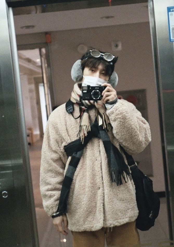 antaviaxx's tweet photo. Happy Birthdah my aesthetic boy✨💗
B.I HALF ALBUM NOV 11
B.I HAPPY BIRTHDAY
#HitmakerHanbinDay
#김한빈호_탑승완_생일축하해
@shxx131bi131 @131_label_ https://t.co/CAKiB0RxCB