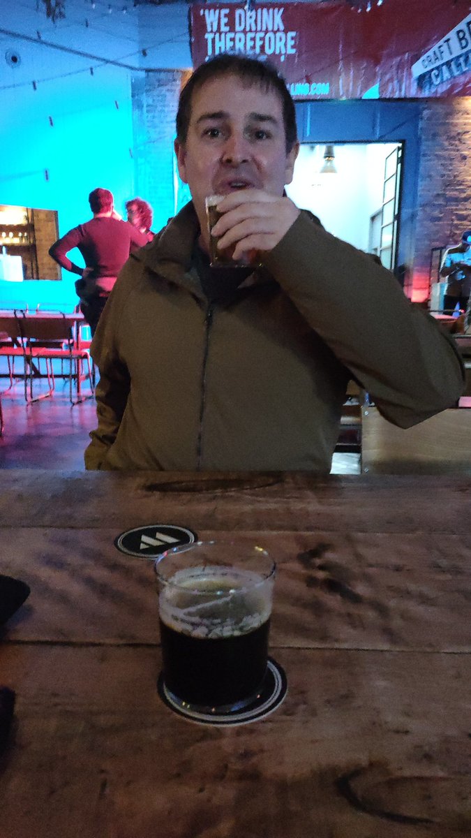 First beer <a href="/CraftBeerCall/">Craft Beer Calling</a>  from <a href="/GipsyHillBrew/">Gipsy Hill Brewing Co.</a> lovely drop to kick off a fab weekend with <a href="/neilhayden747/">Neil Hayden</a>