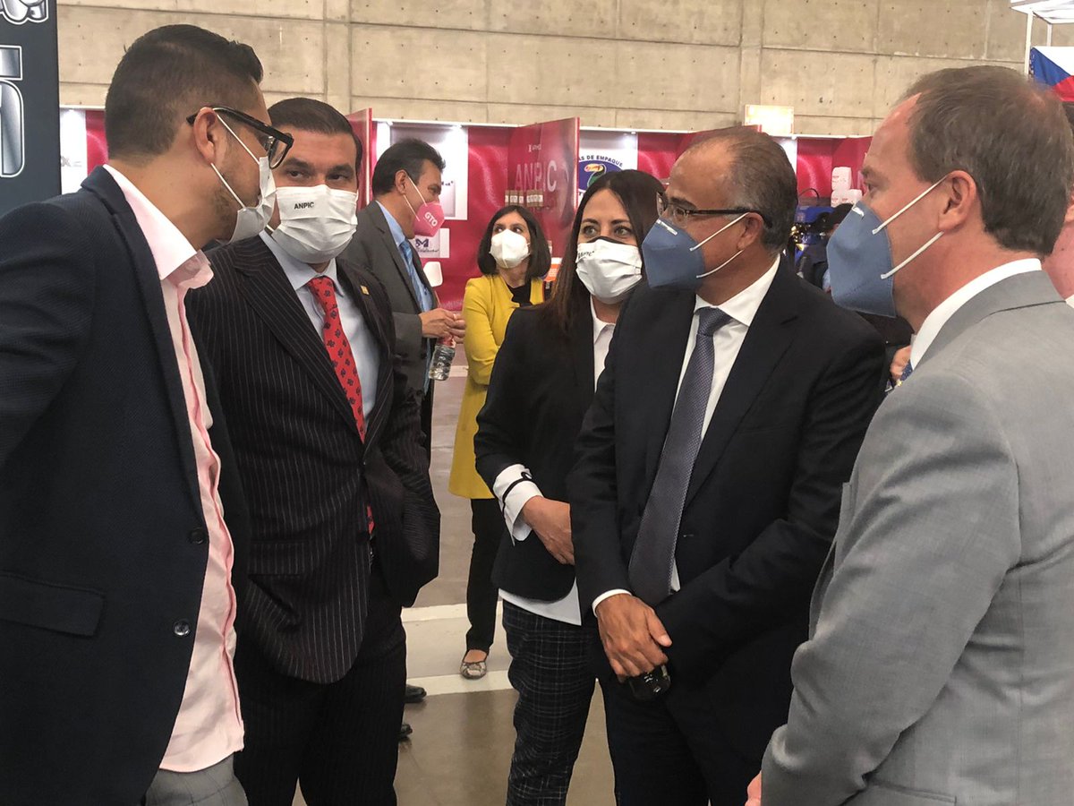 DINNEKMAQUINAS's tweet photo. El día de ayer contamos con la presencia de la comitiva en
@ANPICMX
en el Stand 7-16, Mz. C. Sala C1.
@APIMEX_ORG
#anpic #apimex #maquinasdecoser #dimaco #dinnek https://t.co/mEOOY3jCDT