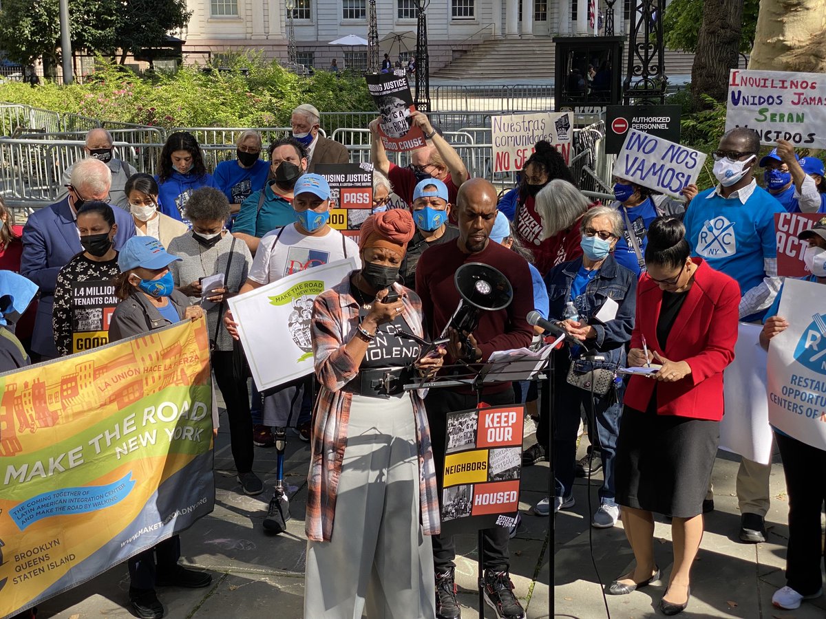 citizenactionny's tweet photo. "1 in 10 of our young people are unhoused. Do you know what the impact is on them? This is a moment, New York. This is a chance to show that we stand by what we say. @NYCCouncil @GovKathyHochul step up for New Yorkers - we're not going anywhere."

@zansari8 @EJ_PAC_NYC https://t.co/QP8nHL2uZC