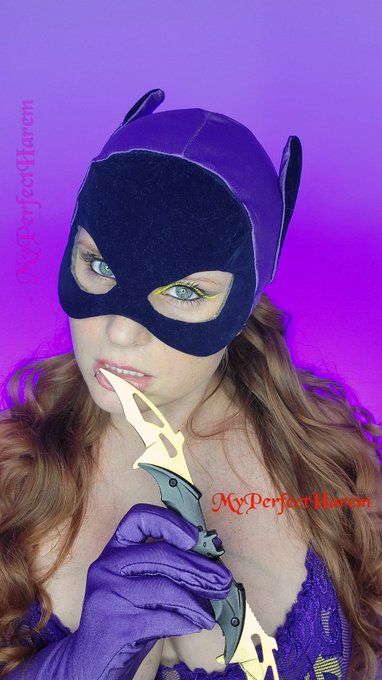 🦇 BATGIRL 🦇 Dropping this weekend on our ePlay and OnlyFans  💛 https://t.co/H6LvqgNNCx 💜 https://t.co/c9n162f3Ky<a href="/tag/batgirl"class="tags"><span>#batgirl</span></a><a href="/tag/batgirlcosplay"class="tags"><span>#batgirlcosplay</span></a>