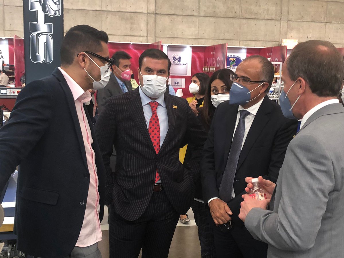 DINNEKMAQUINAS's tweet photo. El día de ayer contamos con la presencia de la comitiva en
@ANPICMX
en el Stand 7-16, Mz. C. Sala C1.
@APIMEX_ORG
#anpic #apimex #maquinasdecoser #dimaco #dinnek https://t.co/mEOOY3jCDT