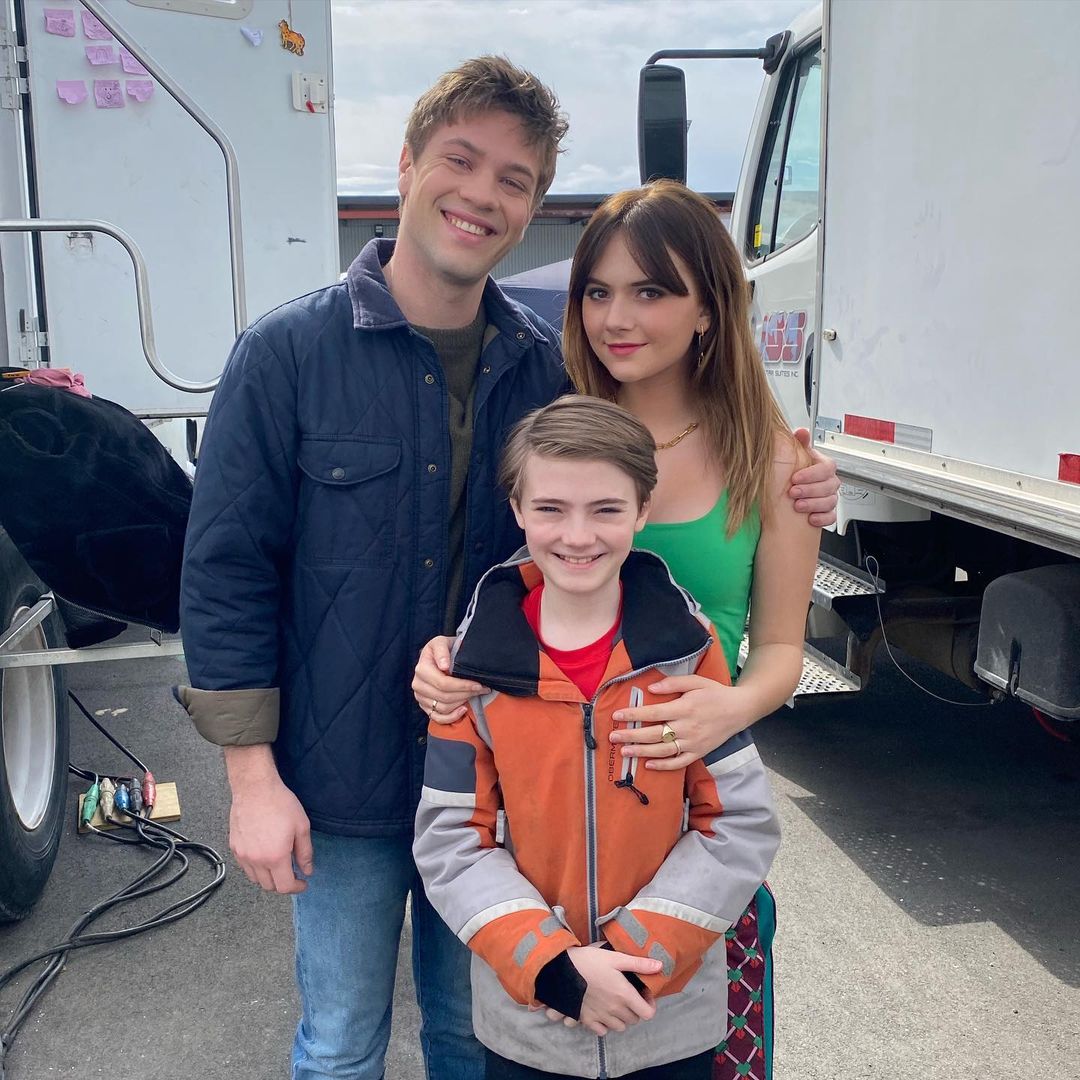 lockekeynetflix's tweet photo. ONE MORE DAY til these kids are back in action https://t.co/Xi8biho1F3