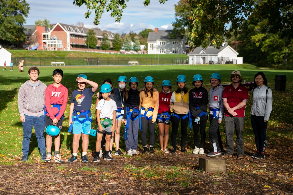FaySchool's tweet photo. Upper School Multi-Sport, Fall 2021. To view more photos, visit https://t.co/UQk0zHvH4M.

#fayschool #multisport #climbing #southboroughma #adventurecourse https://t.co/wmQQyd1xUg