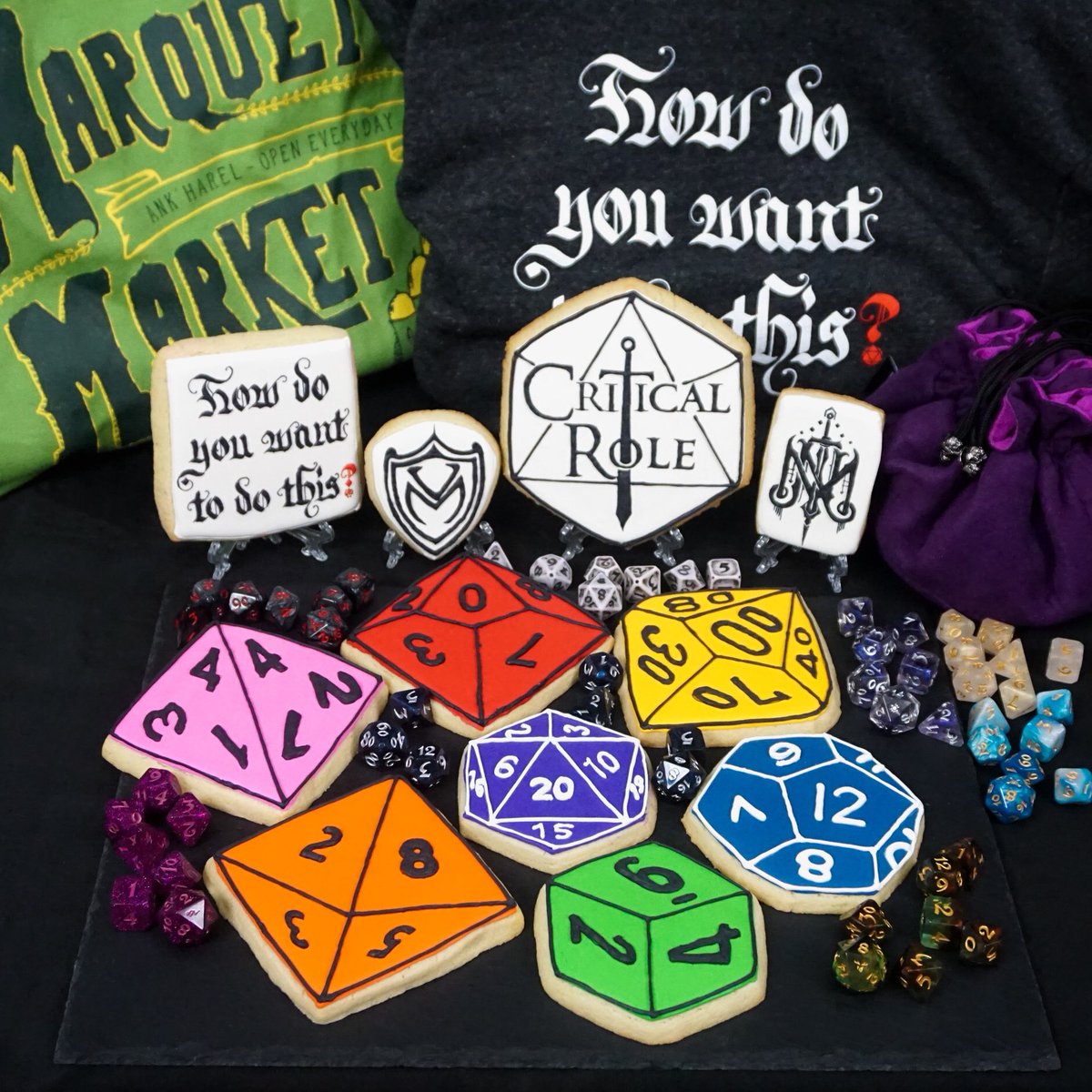 LadyLalaBakes's tweet photo. It's finally Thursday! Repping my nerdy love of @criticalrole in edible form for the Campaign 3 premiere. Homemade &amp; (painstakingly) hand decorated. Now...how do you want to chew this? (I'm so sorry, I had to)  #criticalrolefanart #cookies #YesItsThursday #CriticalRoleCampaign3 https://t.co/xJn5WHvUWY