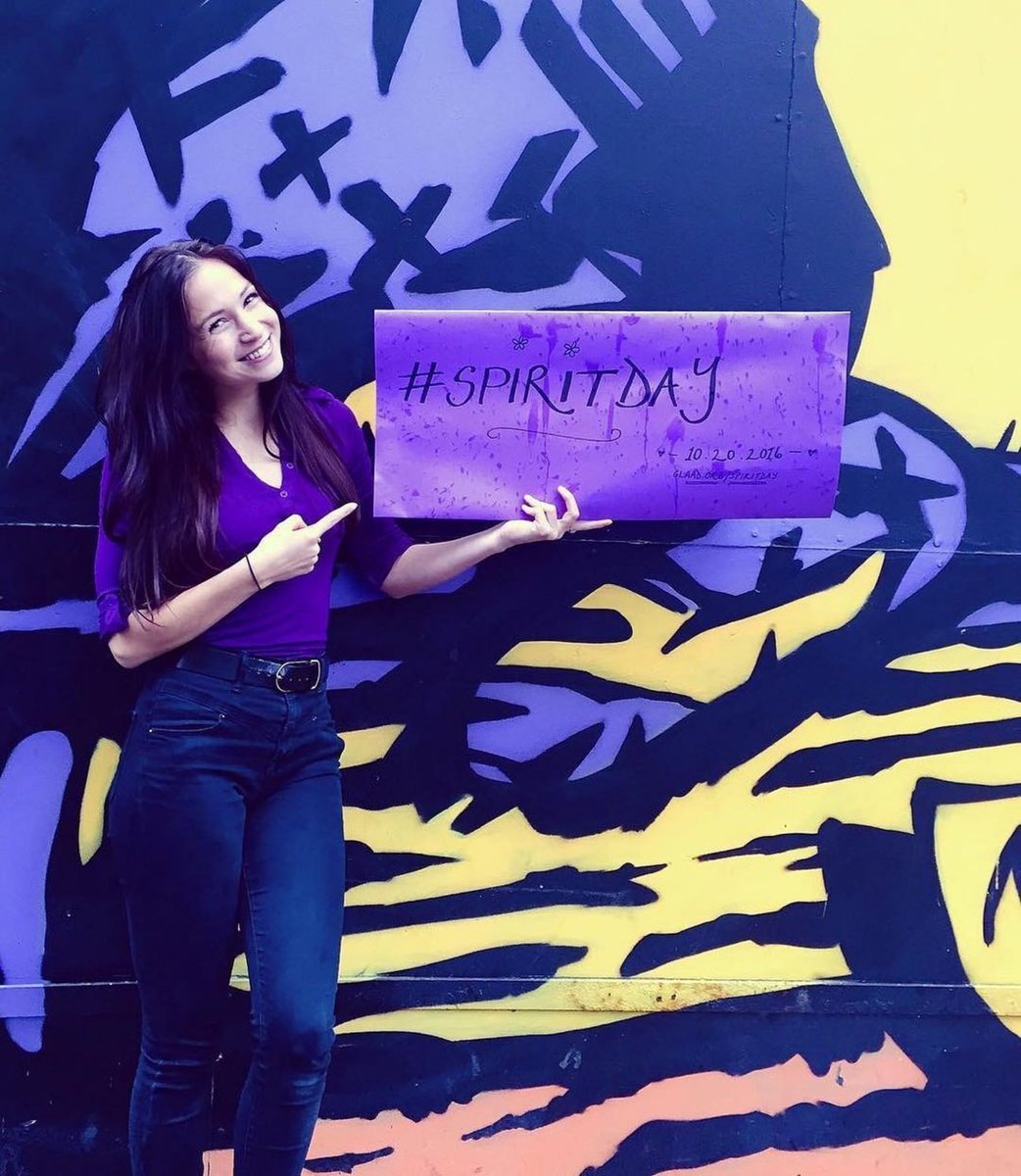nanceevdb's tweet image. Dom standing up to bullying 💜 #spiritday #DomP_C #WynonnaEarp