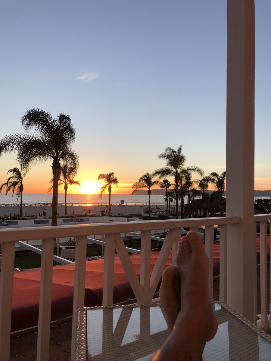 guyheiser's tweet image. #HiltonMemoriesGiveaway   #HoteldelCoronado , #CurioCollection #Hilton    November 2017