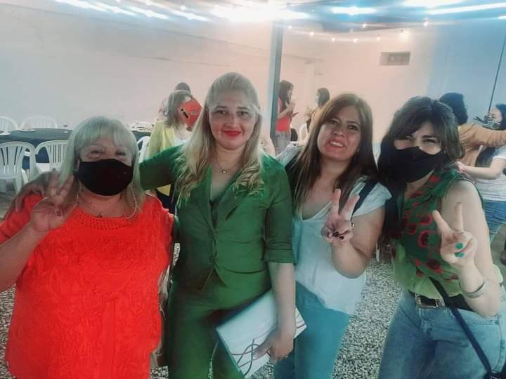 MiSolDiaz's tweet photo. Mujeres que moldean el futuro
Somos protagonistas de una transformación política Vamos en camino a un recambio generacional d la mano de increíbles mujeres liderezas q combinan la fortaleza, inteligencia, empatía y compacion
#AvanzamosJuntas
#EmpoderamientoColectivo
@PjOficialLR https://t.co/fj67slUFST