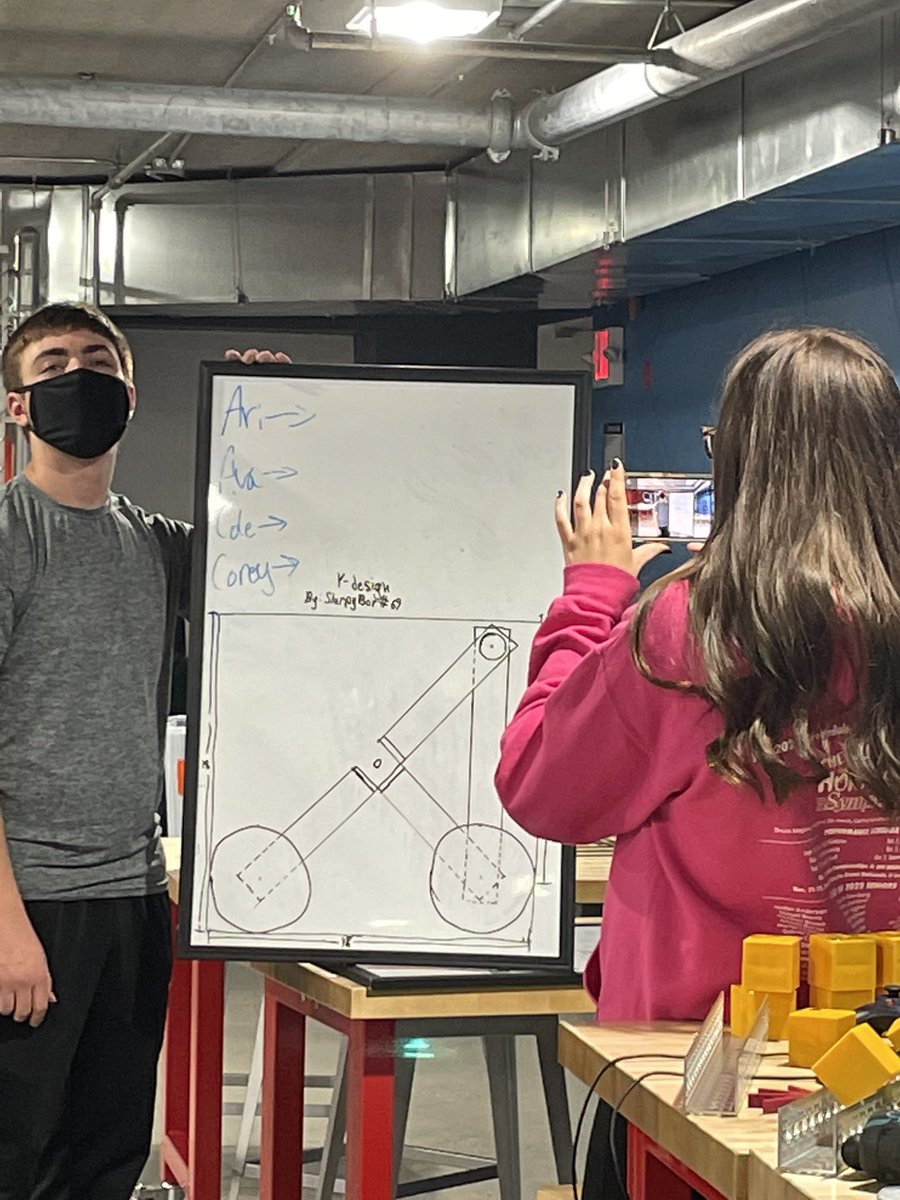 FtcGreendale's tweet photo. Busy day!  Now that we decided on which way to pick up blocks, it was time to design ways to attach that assembly. Meanwhile our coders and our partner team used sensors to really lock in the beginning of our “duck side” autonomous path! #omgrobots https://t.co/TcSkApQi0e