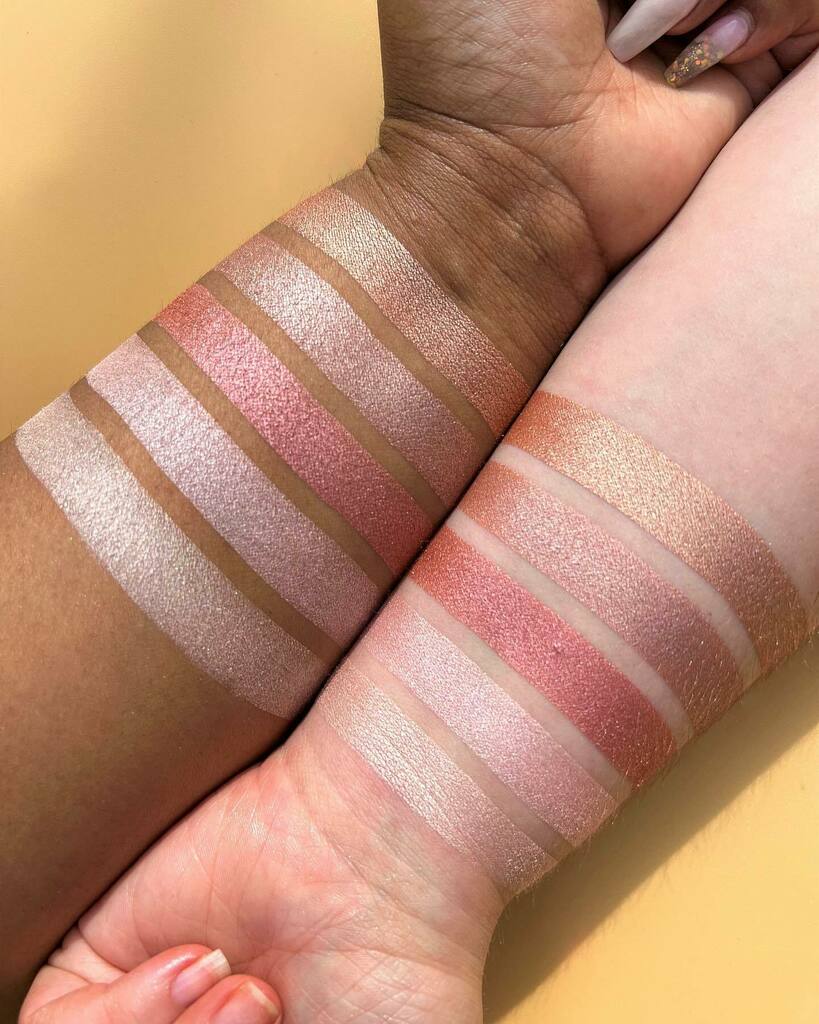 OFRA Cosmetics on X: So much 𝑔𝓁𝑜𝓌 so little ⏲️ Which highlighter are  you 🛍️:⁠⁠ ⁠⁠ A. BLISSFUL⁠⁠ B. COVENT GARDEN⁠⁠ C. PINK BLISS⁠⁠ D. PILLOW  TALK⁠⁠ E. DREAM CHASER⁠⁠   /