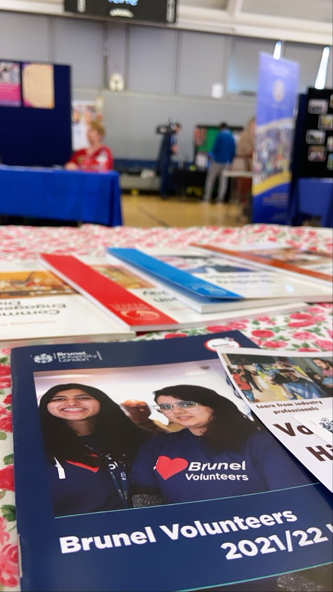 DialogueSociety's tweet photo. We had great fun @brunelvolunteers volunteer fair! Great opportunity to meet students and talk about our current projects and how they can take part! #dialogue #students #volunteering #community #peace #talkingbubble #bruneluniversity https://t.co/Boi6GoKdsE