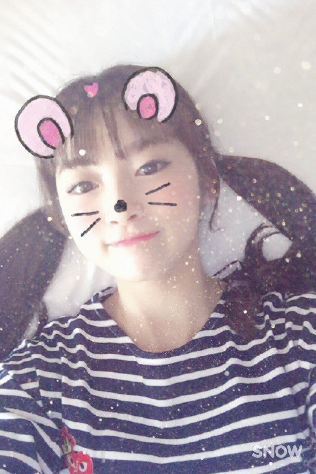 butterflygrdn_'s tweet photo. ❛    🐸  /.  !    𝓁.    :     𝘁'𝘀.    ’    𝗽𝗹𝕒𝕪   ✦.  —    𝕝𝕚𝘀𝘁    ›   @. mitty  デ/.  ❜

Las dulces voces de los niños de @onfsexi en #NotASadOST hacen que mi corazón se cure pedacito a pedacito, no hay nada mejor en mi playlist que este maravilloso ost. https://t.co/IoPLVjAIrY
