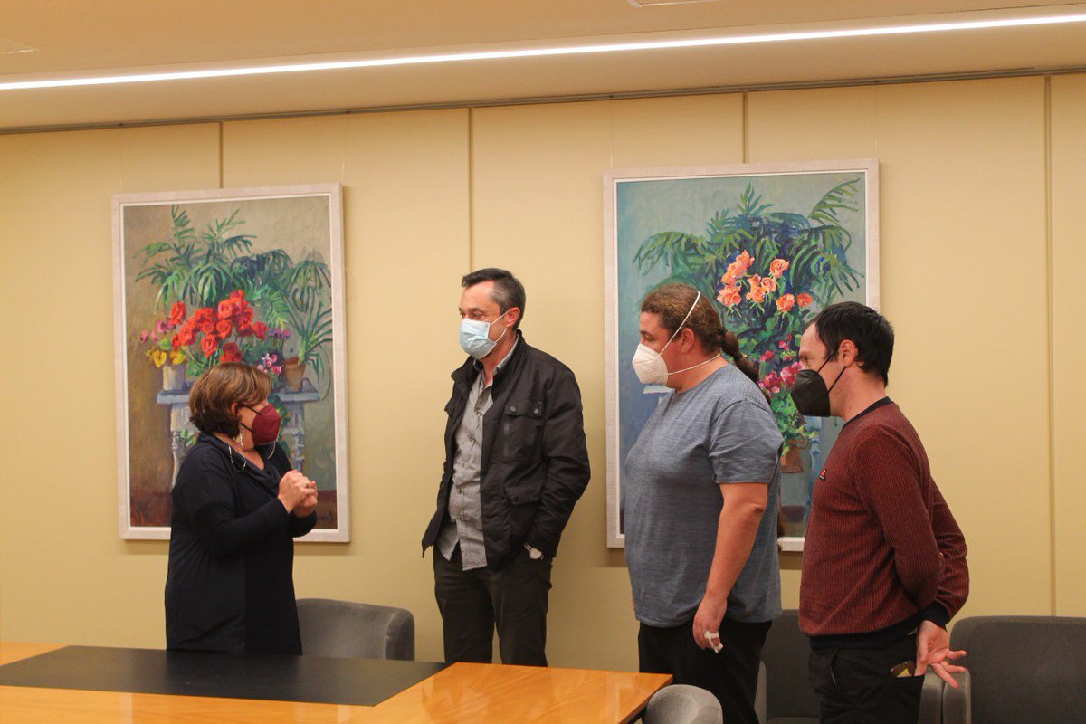 Esta tarde me he reunido con <a href="/CSIFLaRioja/">CSIF LA RIOJA</a> para tratar sobre el personal de los servicios públicos de La Rioja 🚑