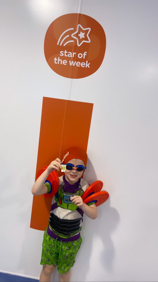 FaithKnott's tweet photo. @FPS_2_Hedgehogs Harrison wanted me to tell you that he got Star of the week at swimming tonight ⭐️👏🏼 https://t.co/dIEE2b7mjD