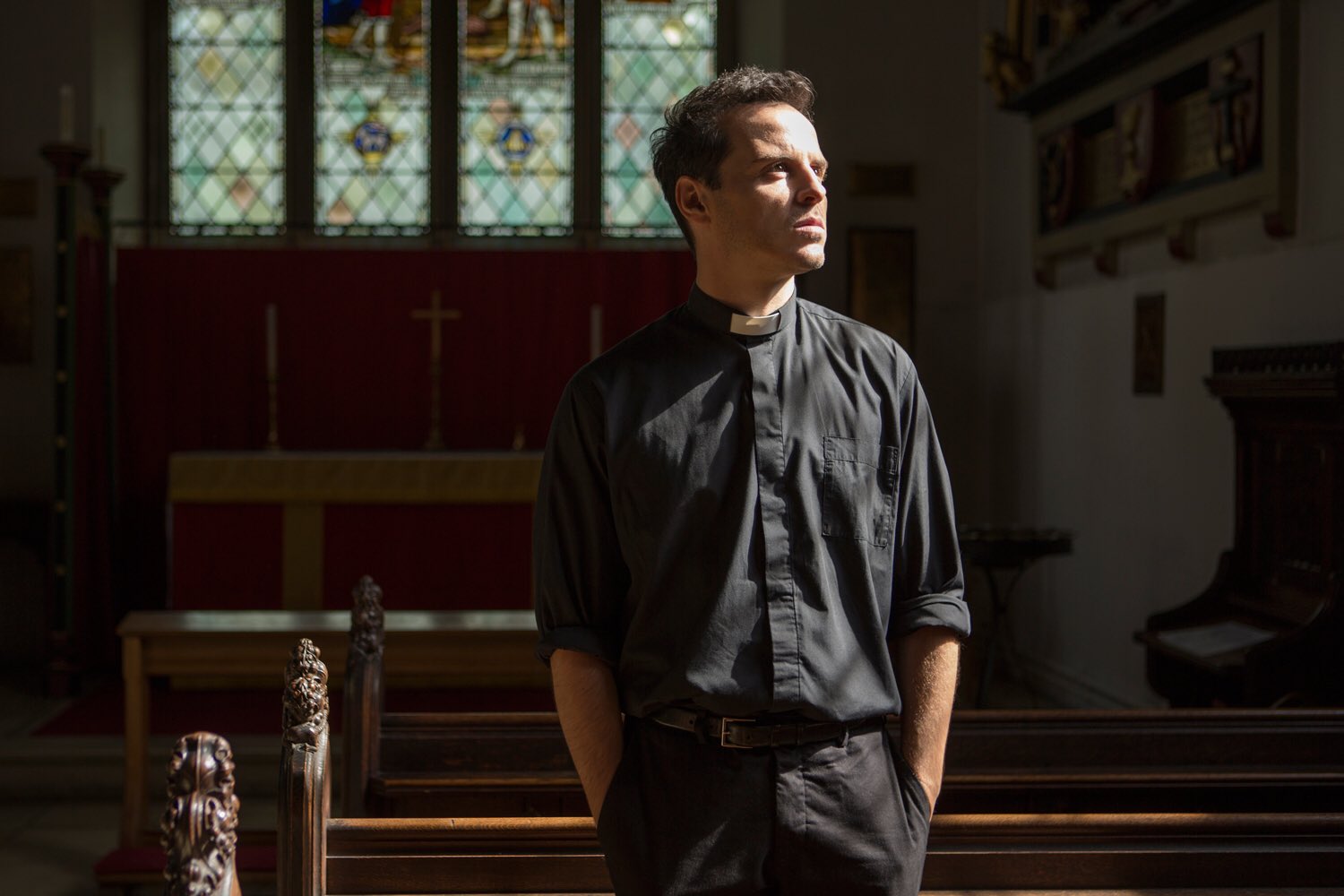 Happy birthday to this absolute baddie, thank u for turning andrew scott into a hot priest 