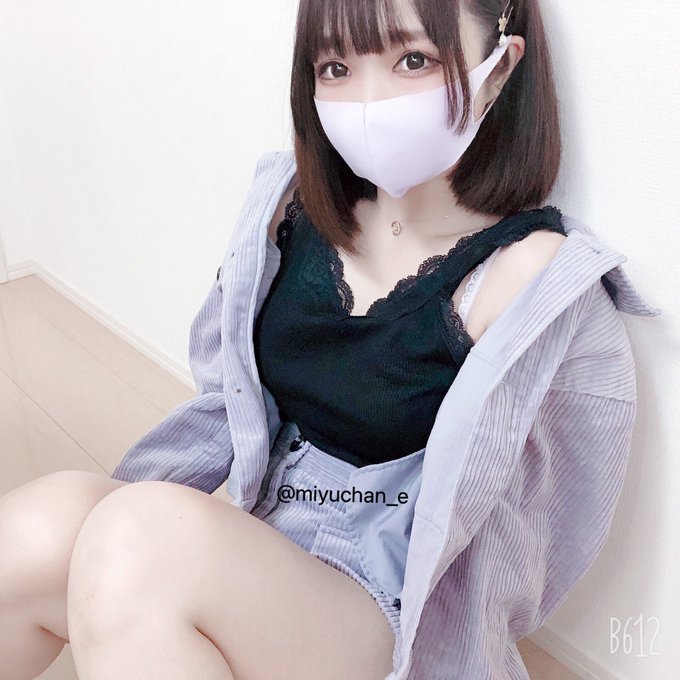 服めくってみちゃう ？// こんなかんじだよ ？どうかな ？// https://t.co/NKpF70mCFs<a href="/tag/%E3%81%88%E3%81%A1"class="tags"><span>#えち</span></a>