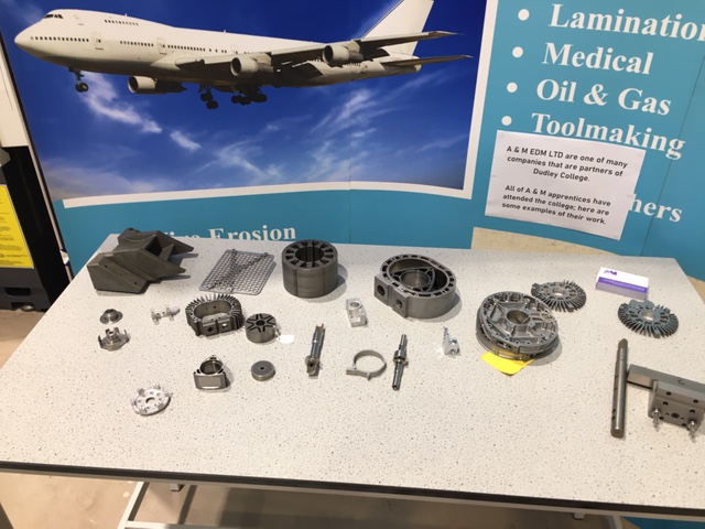 AandMEDM's tweet photo. We've supplied examples of our #CNC & #EDMmachining work incl #UAV engines for #BlackCountry #InstituteofTechnology open days.
#BCMIoT is fantastic facility to ensure region's #AdvancedEngineering & #manufacturing skills remain world class.
@BCM_IoT #apprenticeships #ukmfg https://t.co/RGS8PZ9FPq