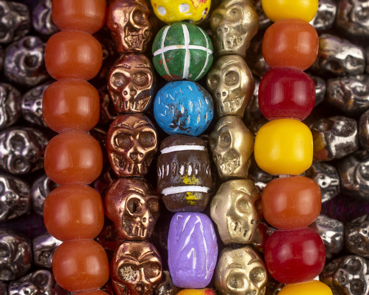 TheBeadChest's tweet photo. Just a few of our fav beads that are perfect 4 #Halloween and the #FallSeason. ๐๐โจ
Click the link below 2 see more of our #FallFavs. ๐โจ
https://t.co/xNb5gLEQa3
โจ
#TheBeadChest #HalloweenJewelry #HalloweenDecor #EtsyShop #Jewelry #Beads #JewelryDesigner #DIY #DIYCrafts #Fall https://t.co/8Cnm3wQdoS