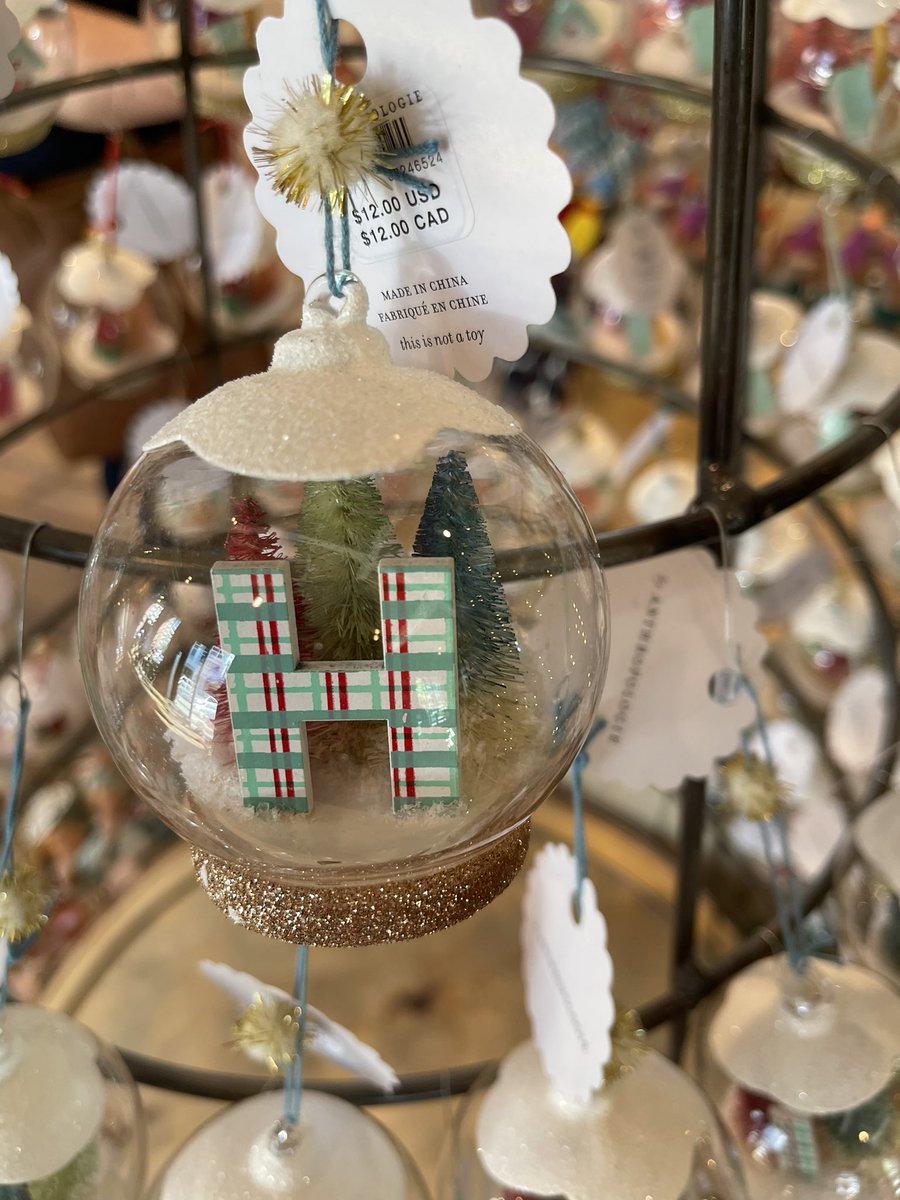 HCtwo's tweet photo. @Anthropologie what’s up with your avoidance of the letter “O” for ornaments? Each year, I try to buy for my family of four, but no “O”. #oliver #oscar #olivia #odette #odessa #otto #olive #owen #ophelia #olga https://t.co/EvdnTfsbDH