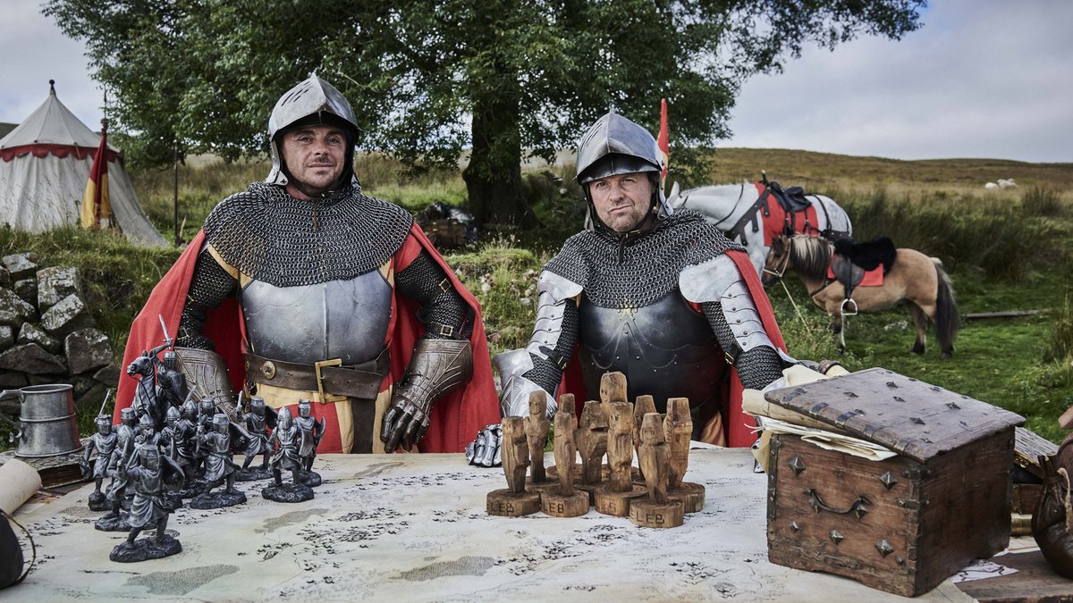 ITV's tweet photo. Which way to the castle @antanddec? 🏰
Looks like the boys are ready to put a fresh new batch of celebrities through their paces. 👀  #ImACeleb https://t.co/eTIYgSrdZX