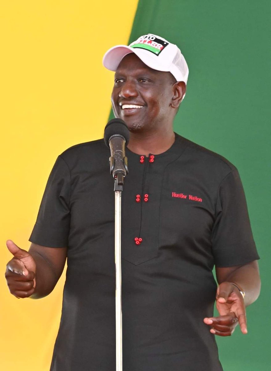 UDAPartyKe's tweet photo. When Dp William Ruto the 5th is happy, the entire Hustler Nation is happy. RETWEET!

#HustlerNation https://t.co/j8YSdFIWuJ