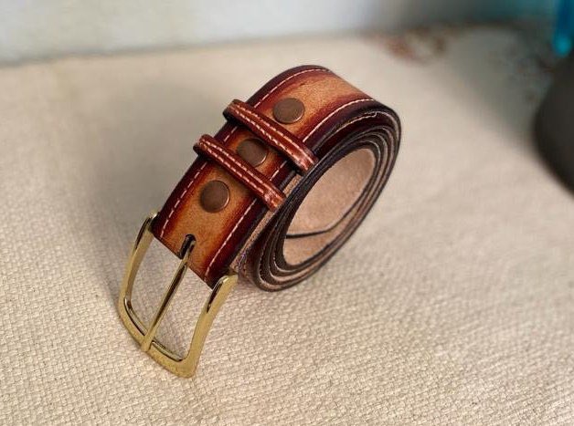 Men's Leather Belt with Removable Buckle, 1 1/2 Inch WideHandmade Belt, Birthday Gift for Him etsy.me/3pt2Bpw
#madeintexas #handmade #leatherbelt #jeansbelt #etsy #etsyseller