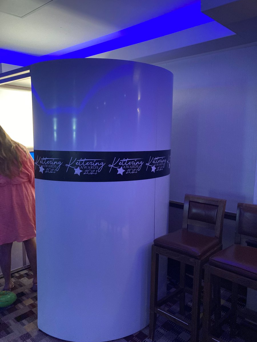 Evening #ketteringhour

Did you know we are now adding a hire range to our portfolio

Check out our #photobooth for hire 
A fun addition to capture memories at any event #polkadotevents #dottygirl