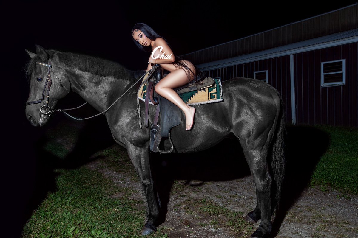 Since twitter recommended this post to me … no cap her shit fire 🔥🔥🔥