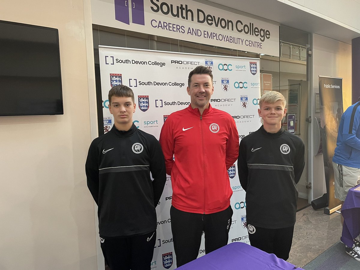 TUacademy_sdc's tweet photo. At our first #SouthDevonHighSchool parent information event @sdcollege Great to see two of our new recruits supporting the next intake. #PDAHigh https://t.co/fIenCY9xqd