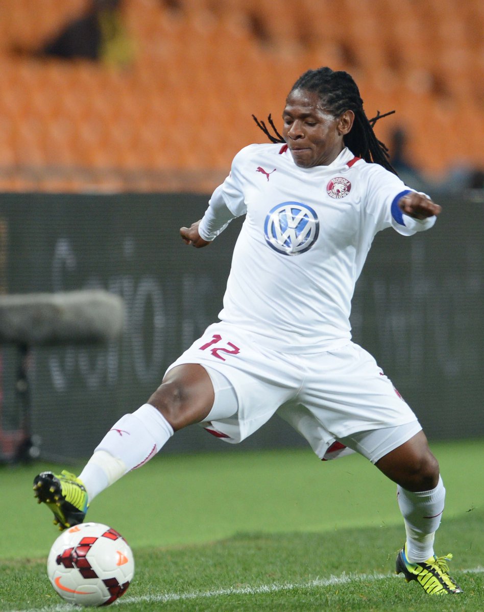 motswedingfm's tweet photo. 19h20 | Re laleditse motshameka gare wa maloba wa setlhopha sa Moroka Swallows FC, Jomo Cosmos FC le Bloemfontein Celtic FC Lefa Tsutsulupa

#Mabaleng le Sello Nduna
⚽️🏏🥅🏌️‍♂️🥊🎾🏋🏿‍♀️🤾🏿‍♀️🚴🏿‍♂️ https://t.co/hNCgwjV5Pz