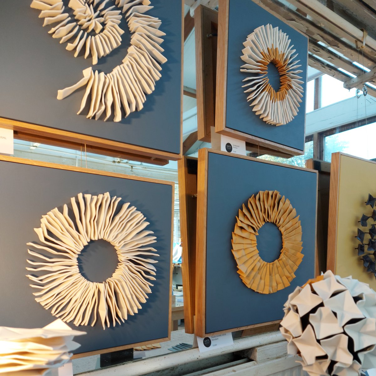 kate_pettitt's tweet photo. Fellow @artandyork exhibitors, #joruth, @Buckvester and I have had a great day preparing to welcome you to #arnupstudios, #holtby (just outside York) tomorrow, Sat & Sun, 10am–5pm (@Adelekarmazyn will be joining us on Sat). Come and see us! #katepettitt #katebuckley #artandonline https://t.co/20Xa6C5Zso