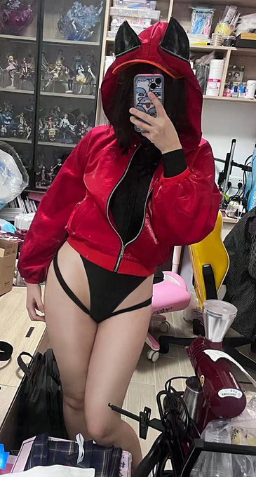 コスプレイヤー莳子(Valoran伏伏)のTwitter画像48