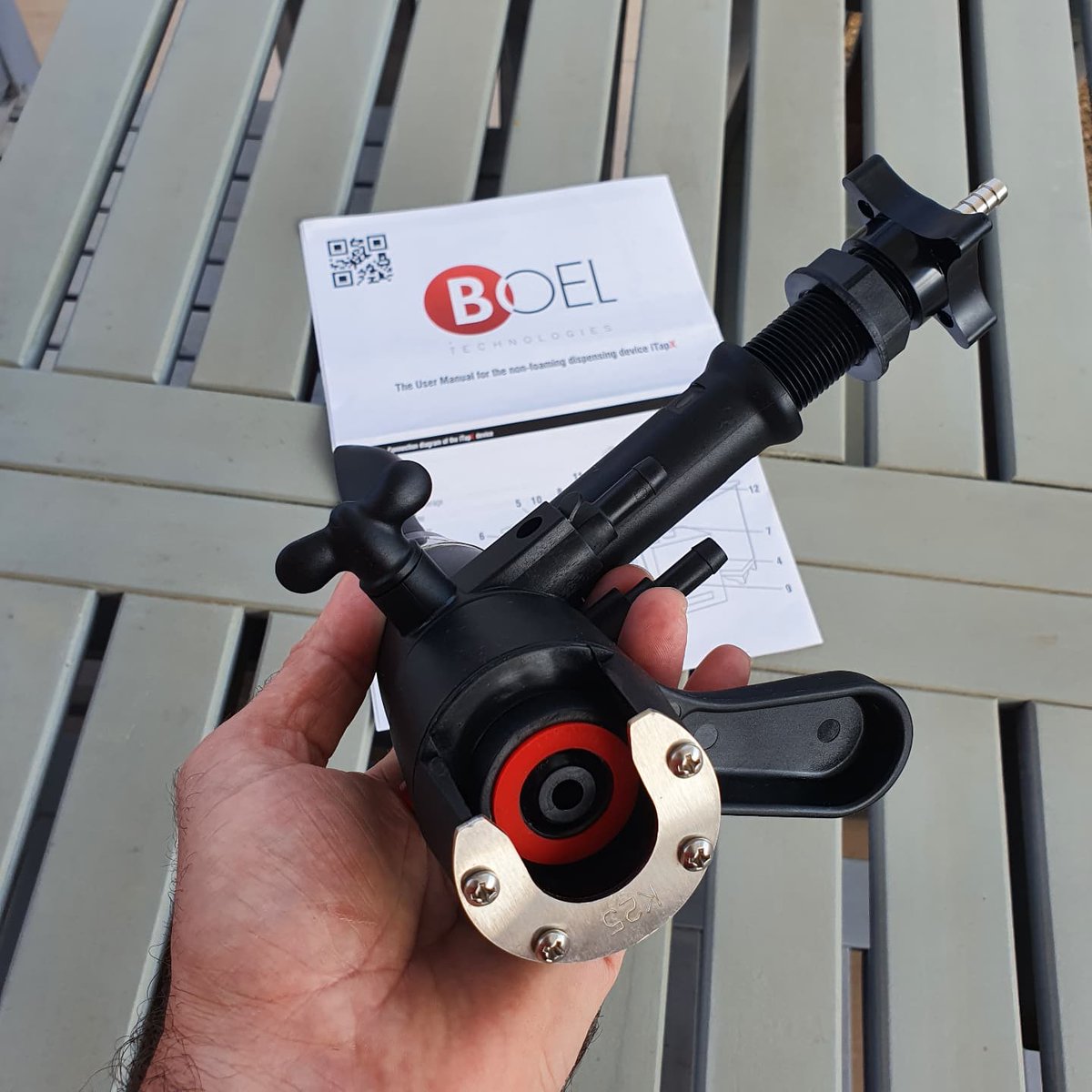 Por fin llegó el <a href="/itap_boel/">BOEL Technologies</a> !! Ansioso por probarlo la semana que viene para embotellar parte de mi 2° lote de ESB (Extra Special Bitter) Creo que será mi equipo de embotellado definitivo! Se viene video-review😄🍻
Salut!
<a href="/brewtusTbrewer/">Brewtus the brewer</a>
@MundoBirruno
#homebrew #homebrewers