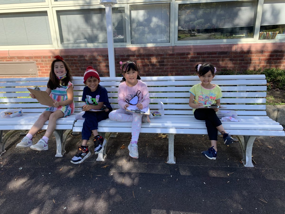 ms_foden's tweet photo. A beautiful day to work on writing outside in the courtyard! #fullermeadow ☀️📚 https://t.co/QnAcV4pqXX