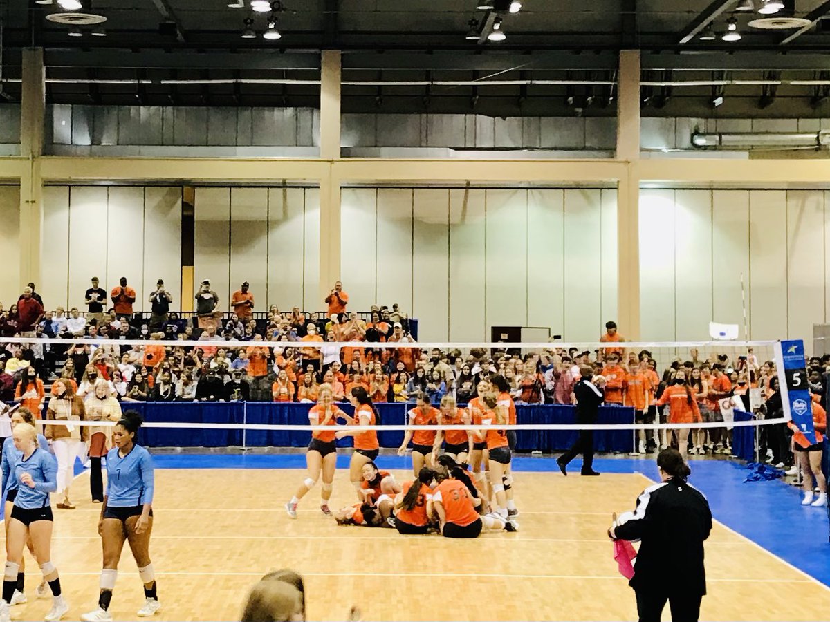 CityHsv's tweet photo. Congratulations to Coach Beverly Christian &amp; the Grissom Tigers on a Convincing Regional win over James Clemens 3-1.  #SurviveAndAdvance #GHSLetsGo @AHSAAUpdates @HSVk12 @HSVsports @TigersGrissomVB https://t.co/w8C1v0XTpc