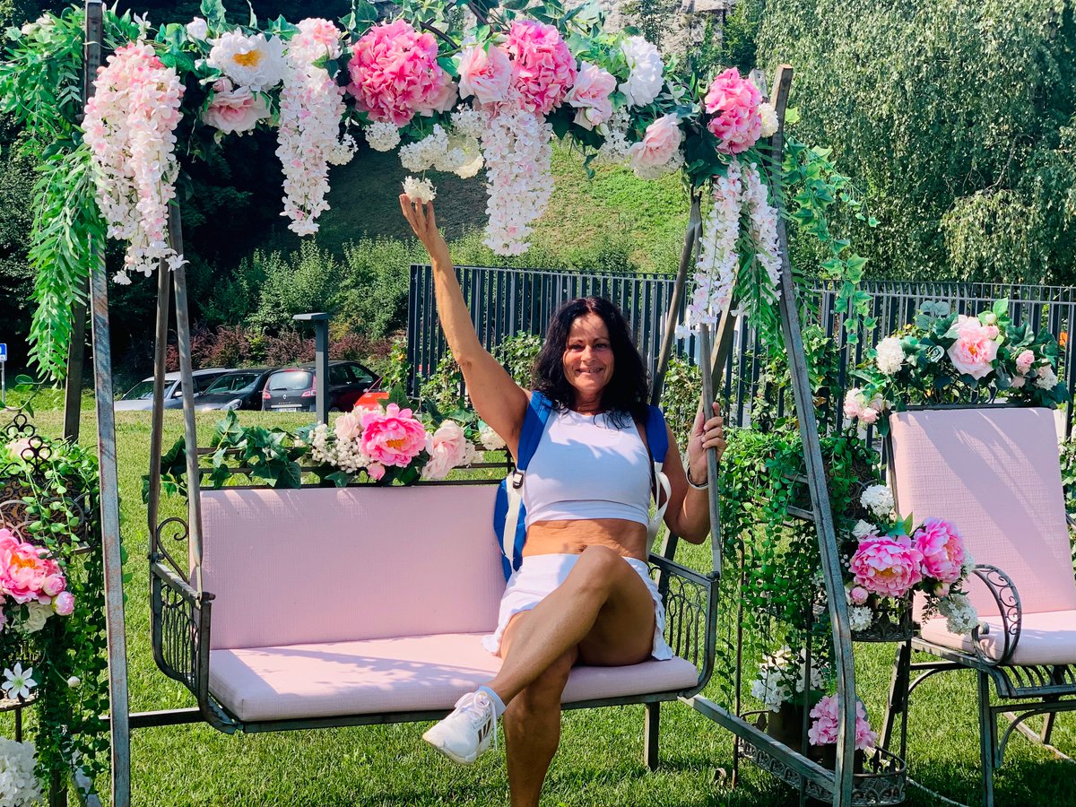 romy_strong's tweet photo. Sprostitev v objemu narave 🌸🤗
#vacation #activevacation #happiness #relaxation #nature #healthcomesfirst #fitmom #fit #healthylifestyle #motivation #strongwomen #fitover50 #fitfifties #strongwoman #stronglady #RomyStrong #strongwithromy #RelyingOnMYself #RelyingOnMYselfStrong https://t.co/Br3jbCbr1n