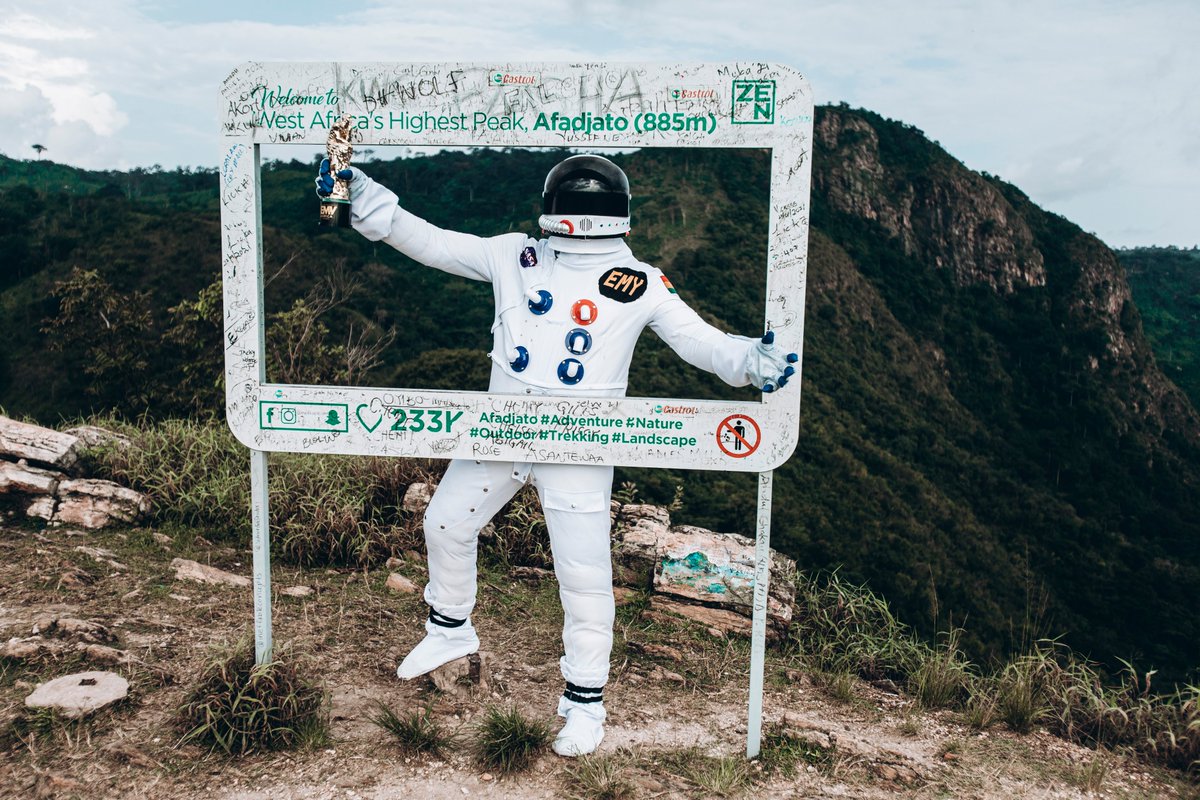 EMYAfrica's tweet photo. The #EMYSpaceman is loving the view at the top! Join us celebrate those who belong there with him this Saturday, 23rd October at 8PM on @tv3_ghana, @akwaabamagic (DSTV Channel 150) and on YouTube (EMY Africa Network) for the #EMYAfrica21
w/ @ghanatourismGTA https://t.co/uNnYIJswIe