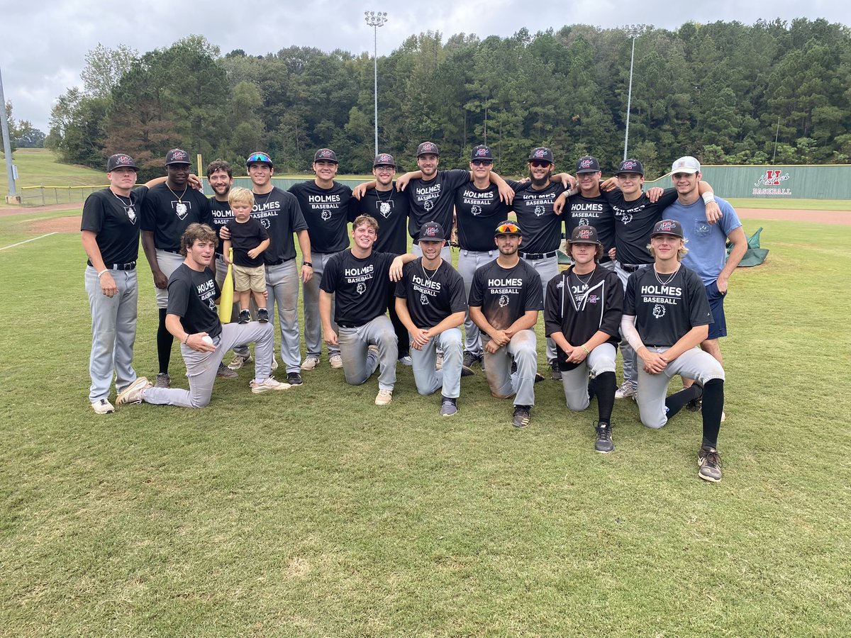 #TeamKenny wins game 3 by a score of 11-2!