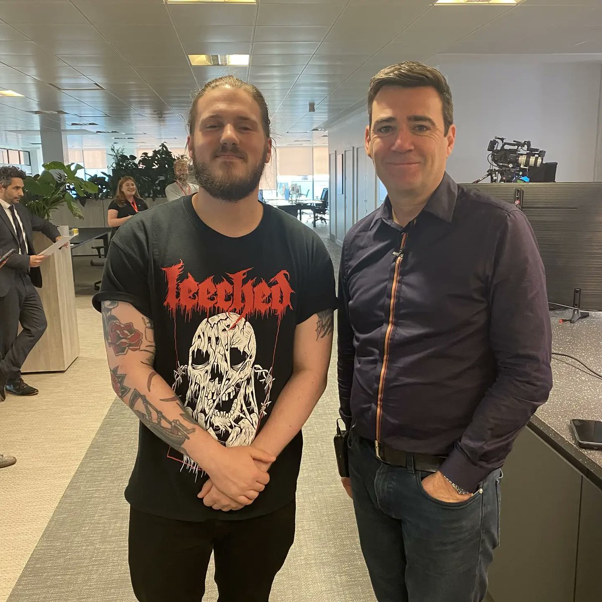 Jakeybowen's tweet photo. King in the north with King in the north! 

Another good day representing @PrincesTrust at #GMCAPledge5

@AndyBurnhamGM - I know your meal deal order now mate ill defend you for loving Tory Fanta aka San Pellegrino! https://t.co/2jOanVkuRq