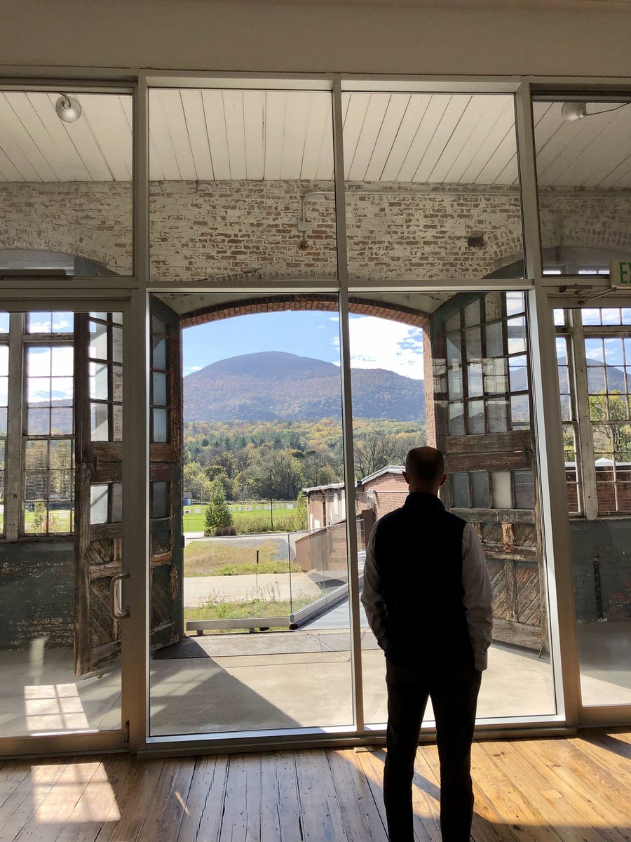 BenDowningMA's tweet photo. Vibrant cultural hubs like North Adams are central to innovation and economic vitality in Massachusetts, and @GreylockWORKS embodies both of those values. Huge thanks to Karla and Sal for today’s tour. https://t.co/j1ClYCq2iu