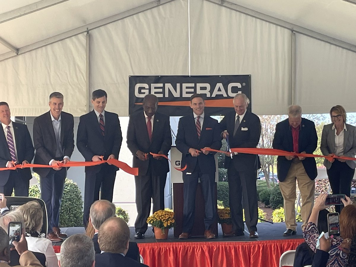Congrats <a href="/Generac/">Generac</a>, <a href="/SCcommerce/">SC Dept. of Commerce</a>, and <a href="/edpsc/">EDPs Cupcake</a> on a great ribbon-cutting event today in Trenton.  Welcome to South Carolina!