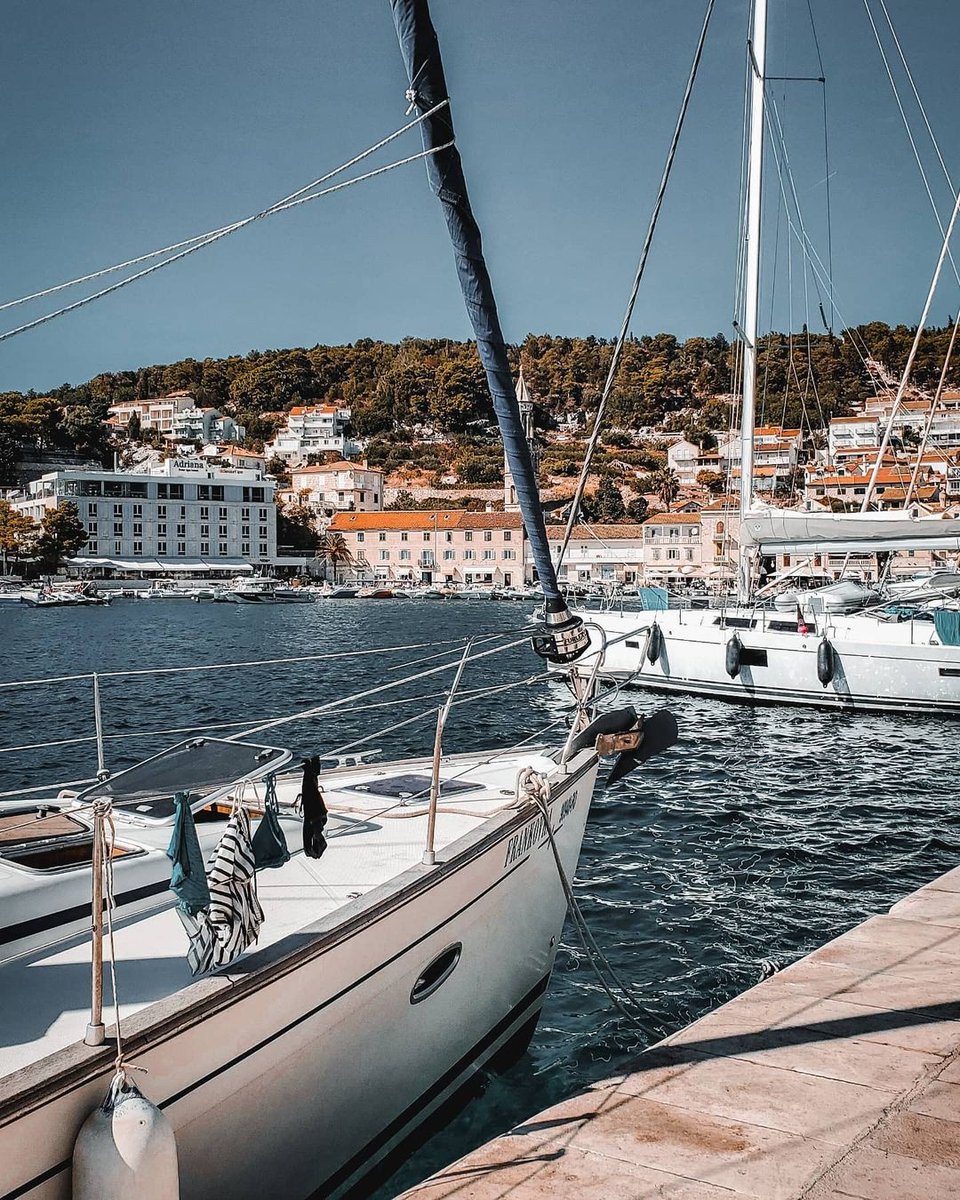 There are many ways to explore the Dubrovnik seaside and one of these is boating. From boat tours of the coastline to trips with friends, there is always something to do in the Dubrovnik waters!

📷 <a href="/car_los/">Car Los</a>.f
🇭🇷 dubrovnik-croatia.com

#dubrovnikcroatia #visitdubrovnik #Beach