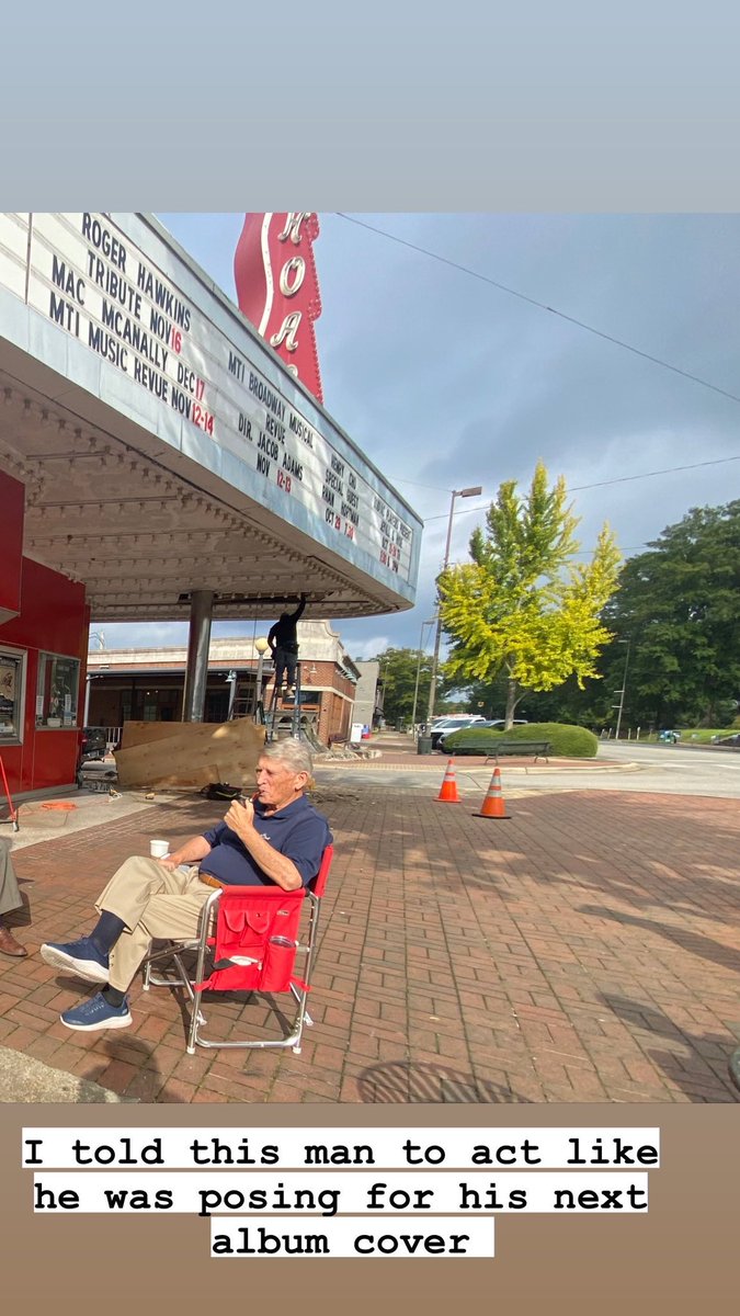 Julia Smith tweet media