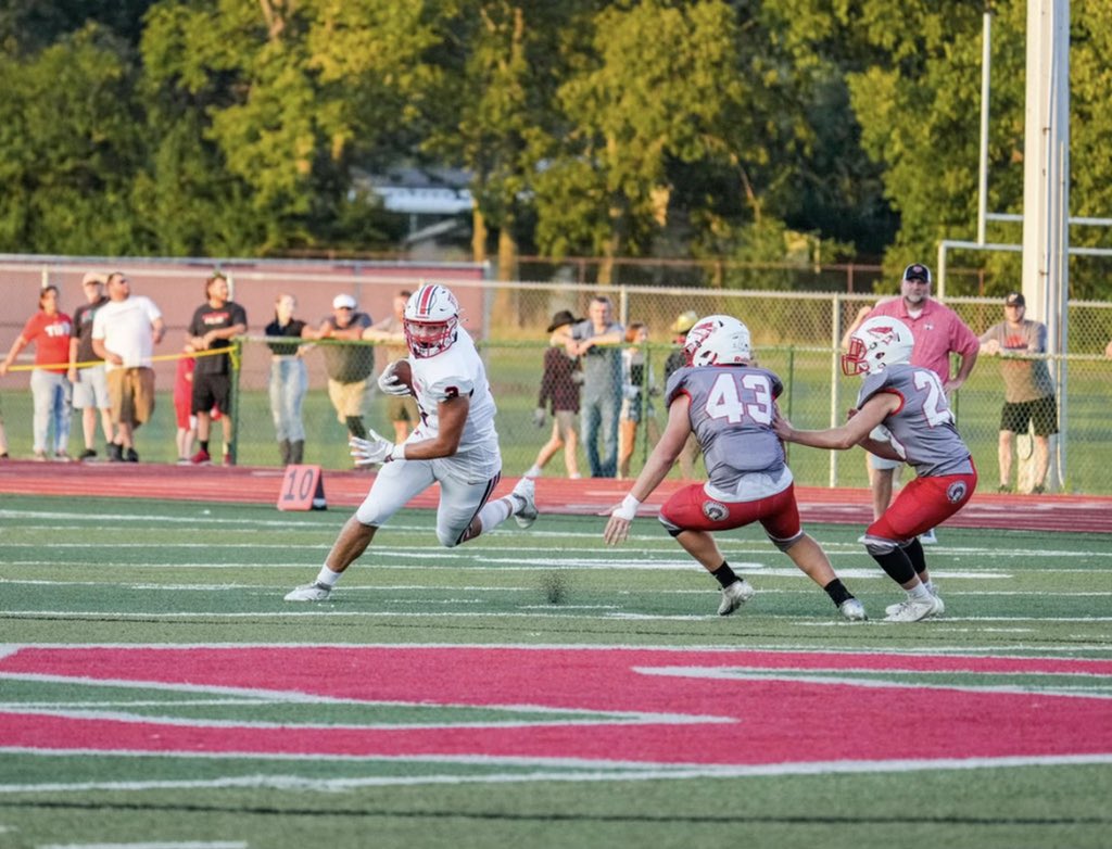 🏈🏈 SENIOR SPOTLIGHT 🏈🏈
#3 Cole Coppock - H-Back and Outside Linebacker 

Versatile as they come!! Does it all for us!! Physical presence that is dominate in all he does!! Great student-athlete that gets the job done on and off the field!!! Tough dude!! #believeit