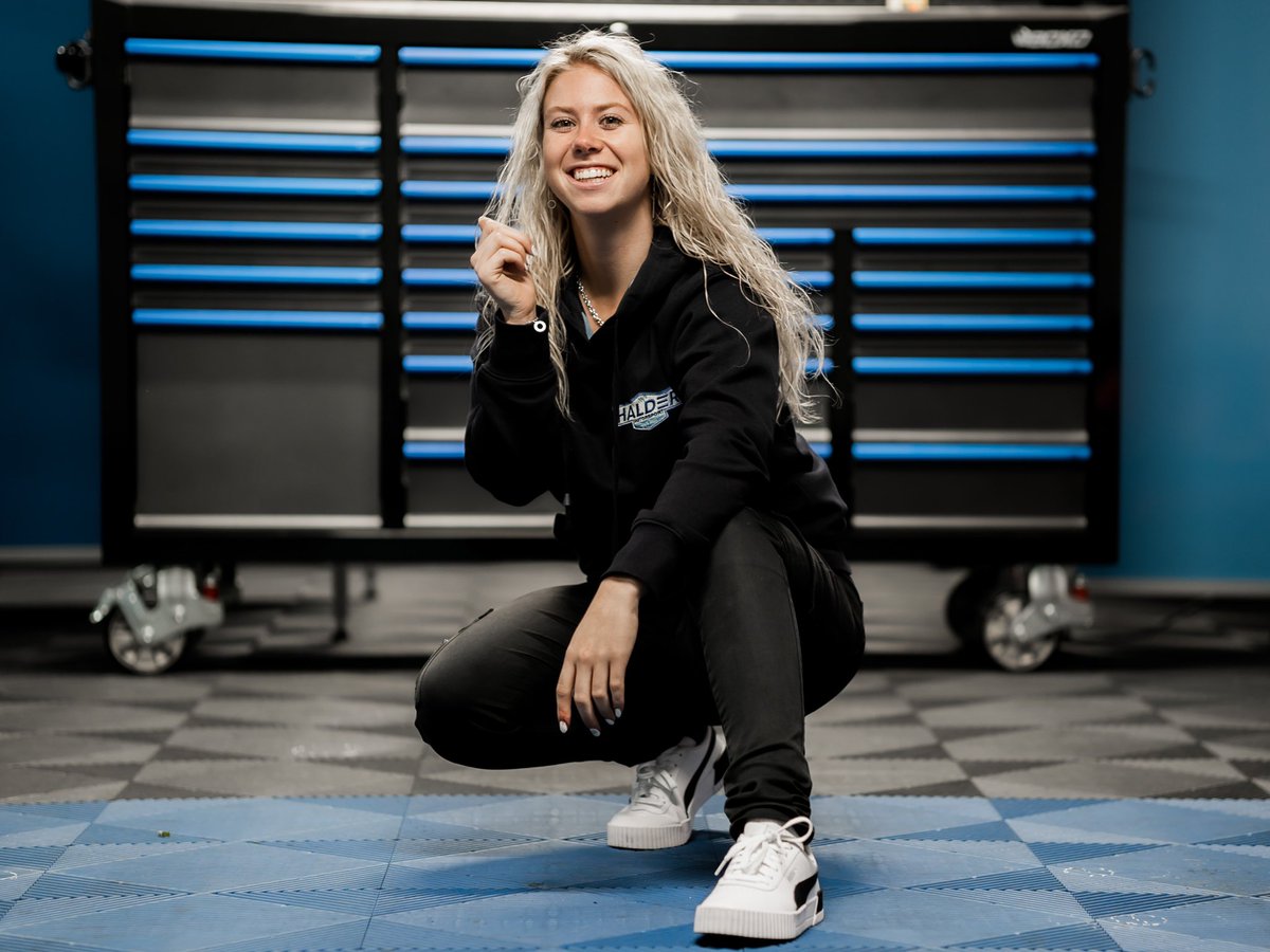 Michelle Halder tweet media