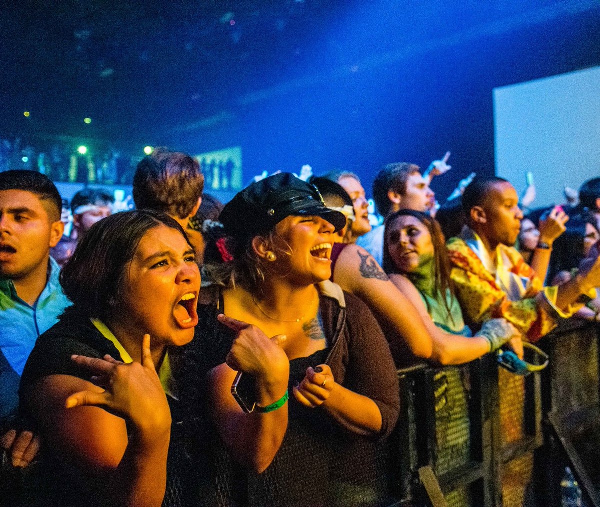 how we're feelin' listening to our new playlist 😛 
🎶: bit.ly/HellsPlaylist