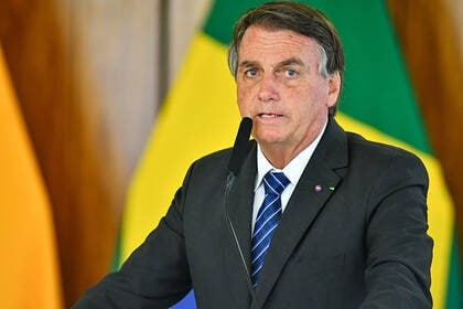 Жаир болсонару биография. Жаир болсонару биография. Bolsonaro. Жаир мессиас болсонару. Жаир болсонару биография.